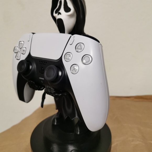Ghosh face Controller/ Phone Holder ( 3D Printed) - Picture 6 of 10